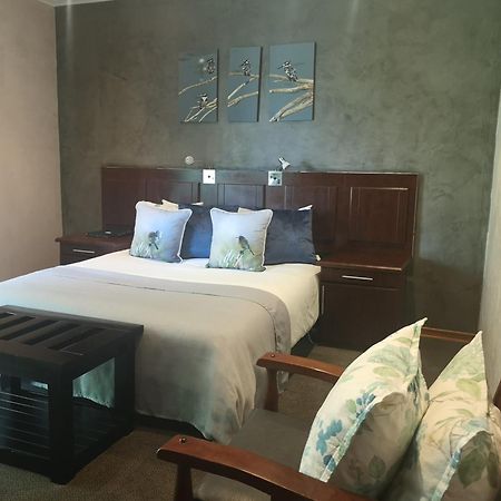 Cranberry Cottage Ladybrand Екстер'єр фото