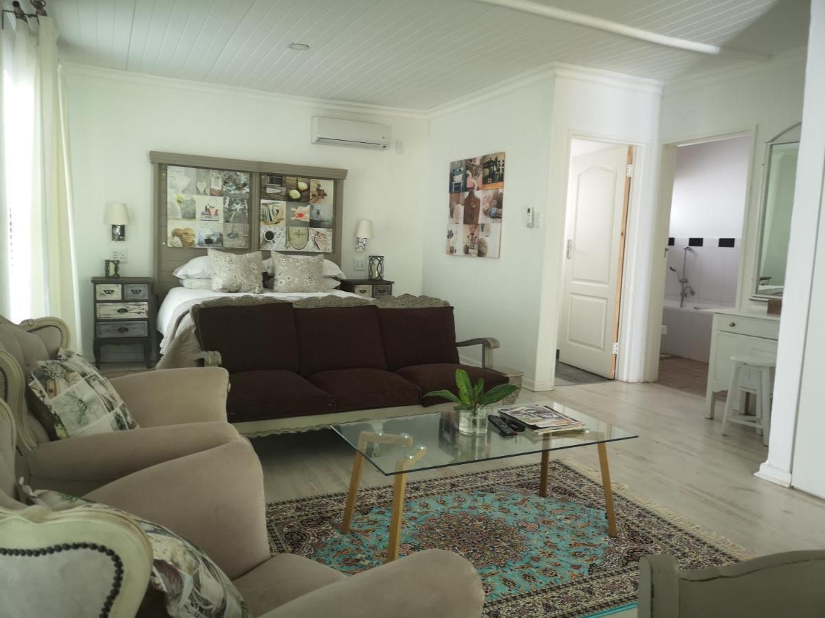 Cranberry Cottage Ladybrand Екстер'єр фото
