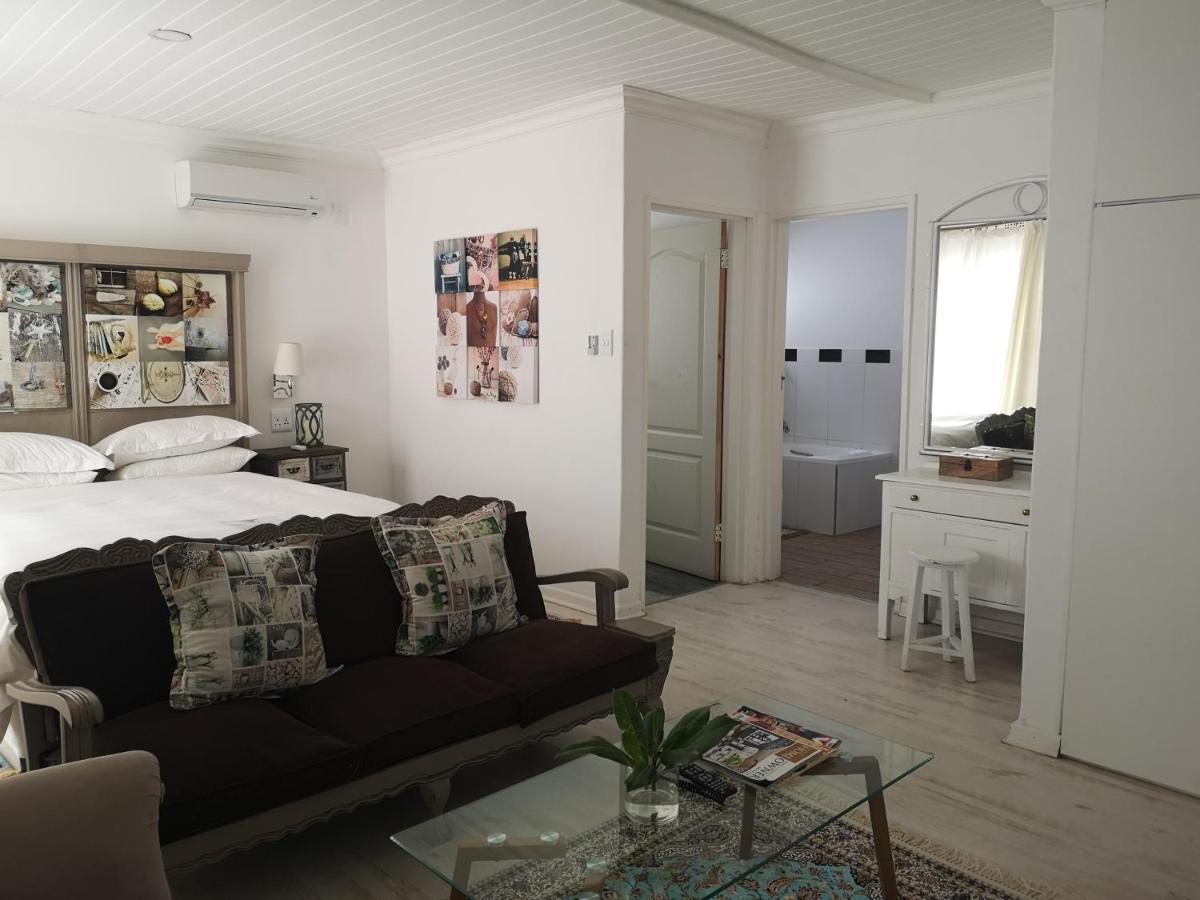 Cranberry Cottage Ladybrand Екстер'єр фото